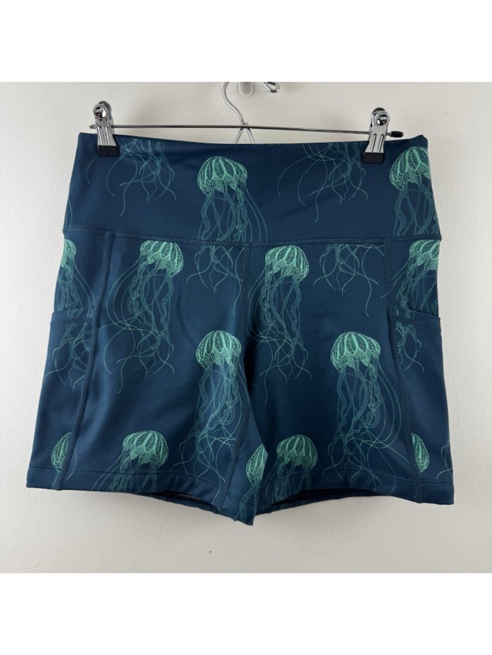 Constantly Varied Gear Shorts Large CVG 5.5” Compression Shorts Jellyfish